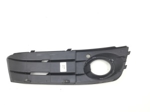  Front bumper lower grille 