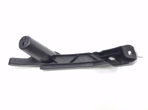  Front bumper bracket 