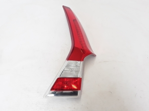Tail light on trunk lid - 31395924
