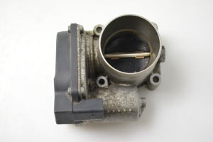  Accelerator valve 