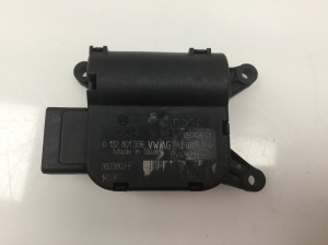 Stellmotor Heizungsklappe - 1K0907511C