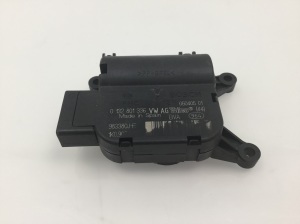 Volkswagen Golf V (2003–2009) Stellmotor Heizungsklappe 1K0907511C - 3