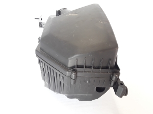 VOLVO V70 III (2007–2017) Luftfiltergehäuse 31274475 - 4
