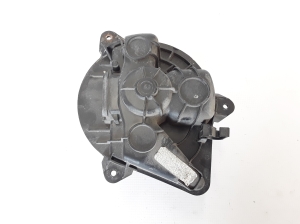 NISSAN Primastar X83 (2001–2014) Salongi puhuri mootor 7701208225 - 2