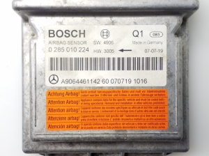 Mercedes Benz Sprinter /906/ (2006–2018) Airbagsteuergerät A9064461142 - 4