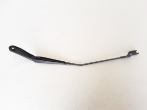 VOLVO V70 III (2007–2017) Esiklaasi puhasti hoob 31276003 - 2
