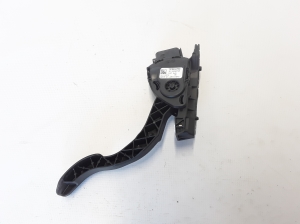 VOLVO V70 III (2007–2017) Gaspedal 31329058 - 2