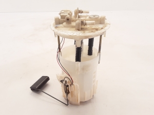   Kraftstoffpumpe im Tank  - 8200009645 