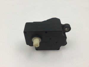 VOLVO XC90 (2002–2014) Stellmotor Heizungsklappe 75622G