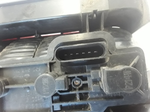Volkswagen Caddy III (2004–2015) Eckleuchte hinten 2K0945258 - 5