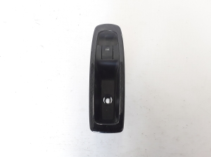 RENAULT Koleos (2007–2016) Schalter el. Fensterheber hinten 25411JY00A