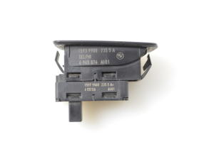 BMW 3 SERIES E90 (2004–2013) Aizmugurējo sānu durvju stikla slēdzis 6935534 - 3