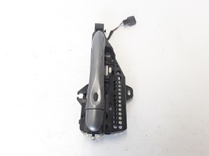 RENAULT Clio IV (2012–2019) Front door external opening handle and its details - 4