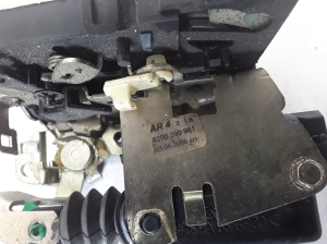 Dacia Logan I (2004–2012) Front door lock 8200290961 - 3