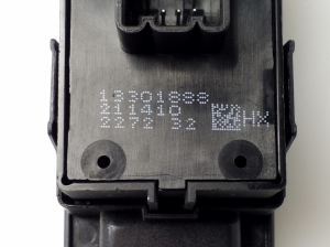 Opel Insignia (2008–2017) Front door glass switch 13222231 - 3