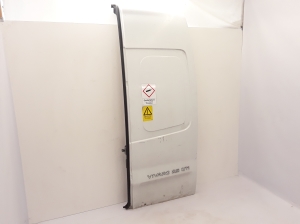 RENAULT Trafic II (2001–2014) Tagumine pakiruumi uks 901008288R - 5