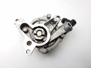 NISSAN X-Trail T32 (2013–2021) Vaakumpump 146503760R - 3