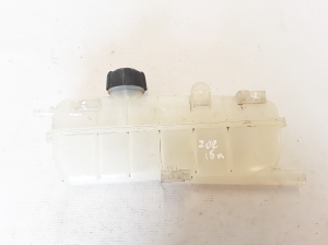 Réservoir de liquide de refroidissement - 217101652R