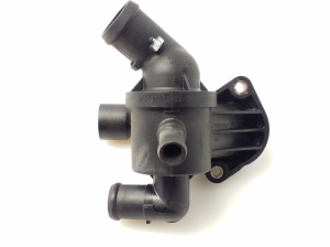 Volkswagen Polo V (2009–2017) Kühlmittelthermostat 03L121111S - 3