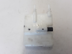  Brake fluid reservoir 