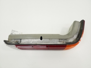 Mercedes Benz SL-Class 107 (1971–1989) Eckleuchte hinten A1078201564 - 4