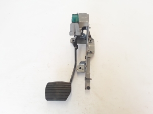  Brake pedal 