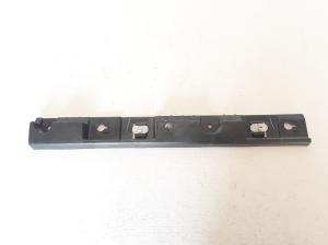  Exterior sill trim bracket 