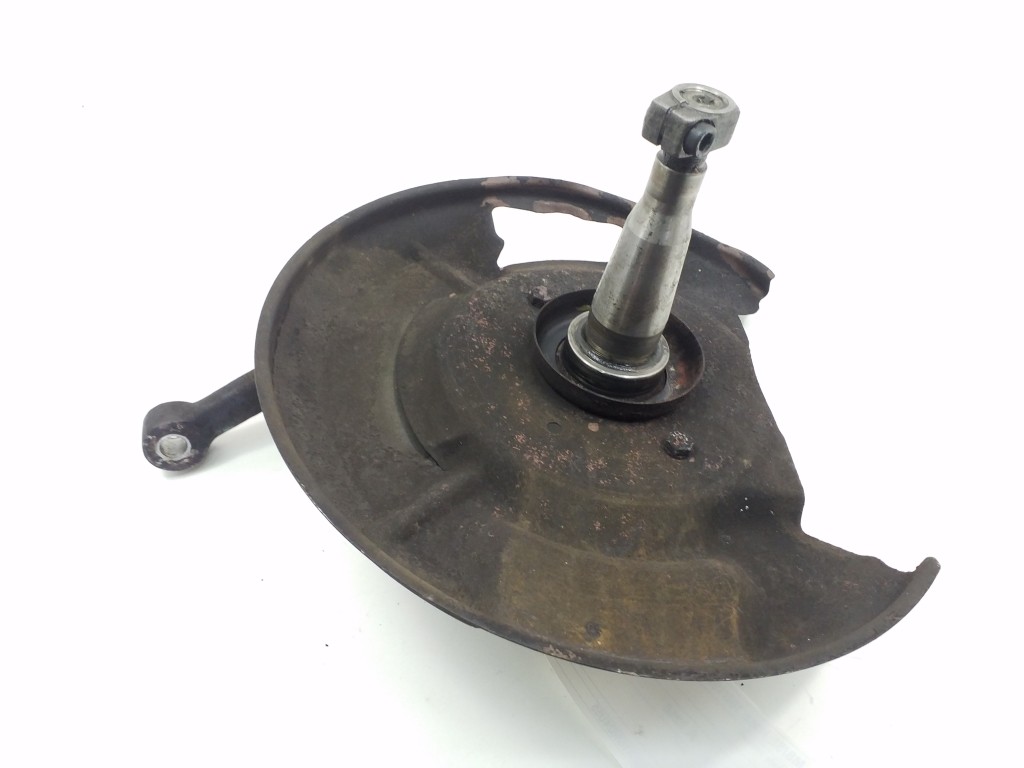 MERCEDES-BENZ SL-Class R107, C107 (1971-1989) Front Left Wheel Hub 21009635