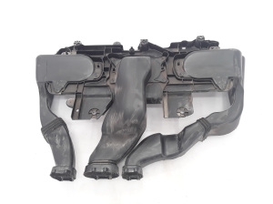 Luftleitblech für den Kühler - 295P56812R