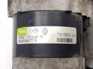 RENAULT Megane II (2002–2009) Starter 8200266777 - 2