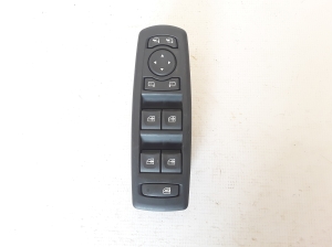 Front door glass switch - 809610006R