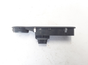 RENAULT Modus (2004–2012) Fensterheberschalter vorne 8200278436 - 3