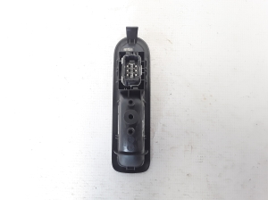 RENAULT Modus (2004–2012) Schalter el. Fensterheber hinten 8200635069 - 3