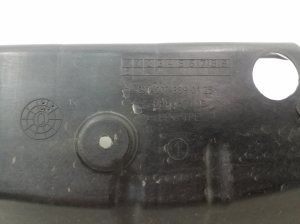 Mercedes Benz E-Class W207 (2009–2017) Sonstiges Teil des vorderen Kotflügels A2078890125 - 2