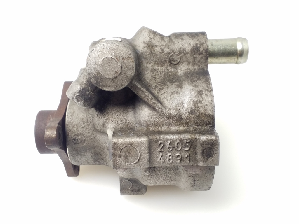 Used Opel Vivaro Power steering pump 8200319066