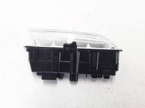 RENAULT Captur (2013–2019) Front bumper reflector 26600041R - 2