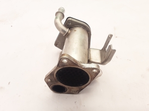  EGR valve cooler 