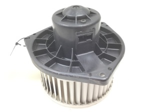 Moteur de ventilateur d’habitacle - 6114030352