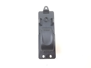 Rear side door window switch - 