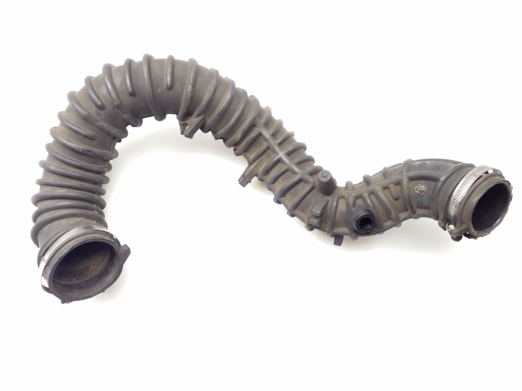 RENAULT Trafic II (2001–2014) Luftansaugschlauch 8200607746 RENAULT Trafic II (2001–2014) Luftansaugschlauch 8200607746