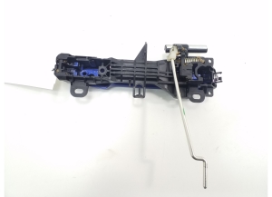 TOYOTA Yaris (2011–2020) Front door external opening handle and its details - 2