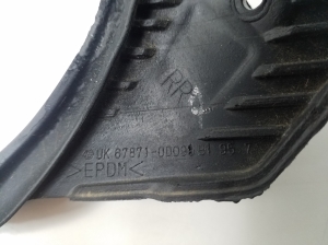 TOYOTA Yaris (2011–2020) Aizmugurējo sānu durvju blīvējuma gumija 678710D091 - 2