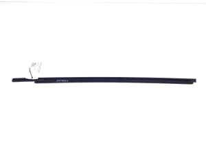 TOYOTA Yaris (2011–2020) Außenfensterdichtung vordere Tür 681600D150 - 2