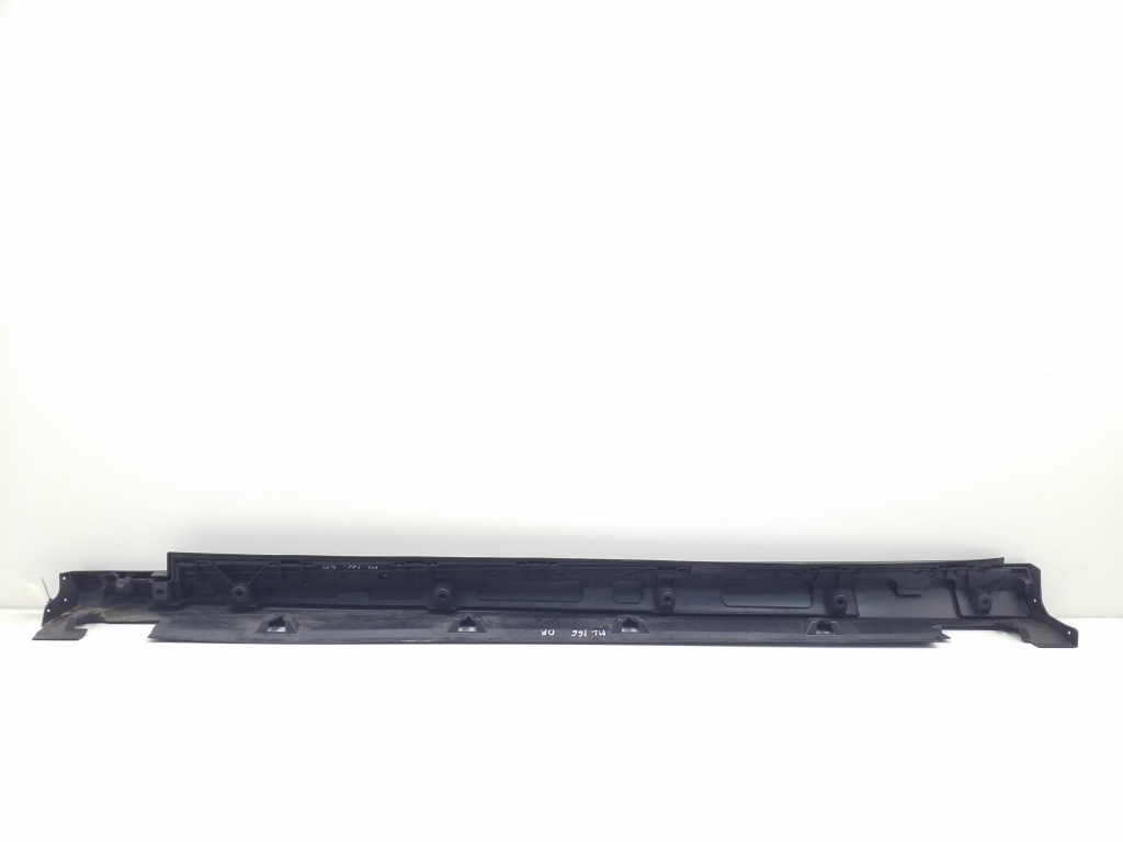 MERCEDES-BENZ M-Class W166 (2011-2015) Наружний пластиковый порог правый A1666980354 20371322