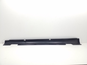 Mercedes Benz A-Class 176 (2012–2018) Sliekšņa ārējā apdare A2466901410 - 3