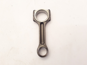  Connecting rod 