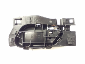 Peugeot 208 (2012–2019) Front door inner handle 96605253VV - 2
