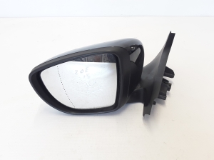  Side mirror and its details 