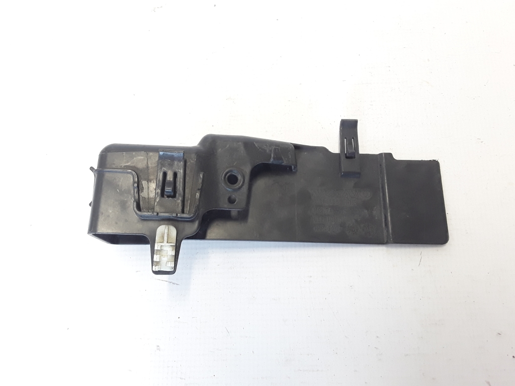 VOLVO V60 1 generation (2010-2020) Radiator air diverter 31383696 22317935