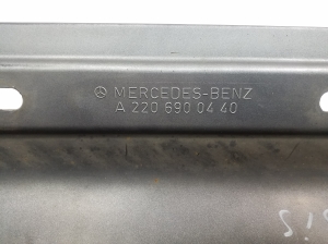 Mercedes Benz S-Class 220 (1998–2005) Sliekšņa ārējā apdare A2206900440 - 3